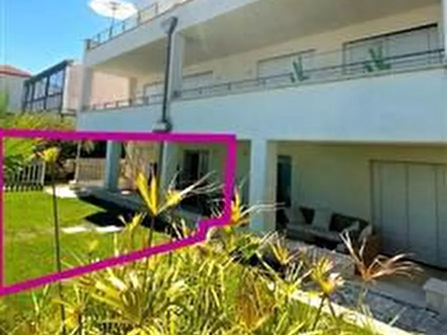 Immagine 1 di Appartamento in vendita  a Francavilla Al Mare