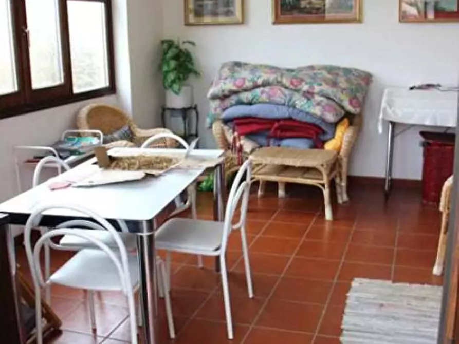 Immagine 5 di Appartamento in vendita  8 a Cagnano Amiterno