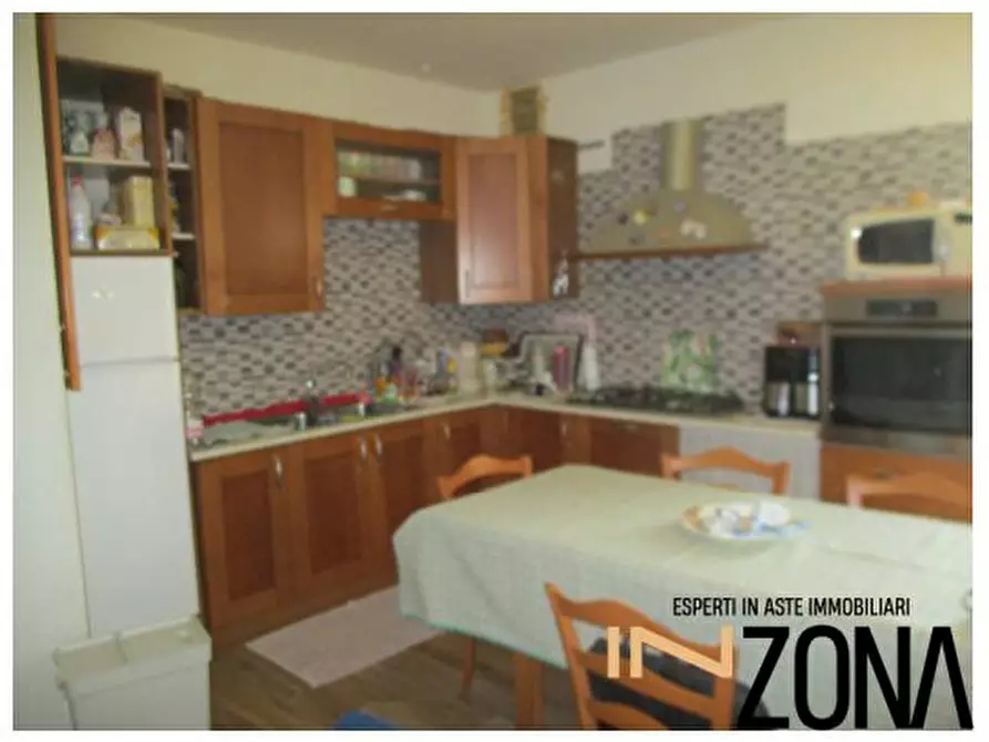 Immagine 10 di Appartamento in vendita  5 a Città Sant'angelo