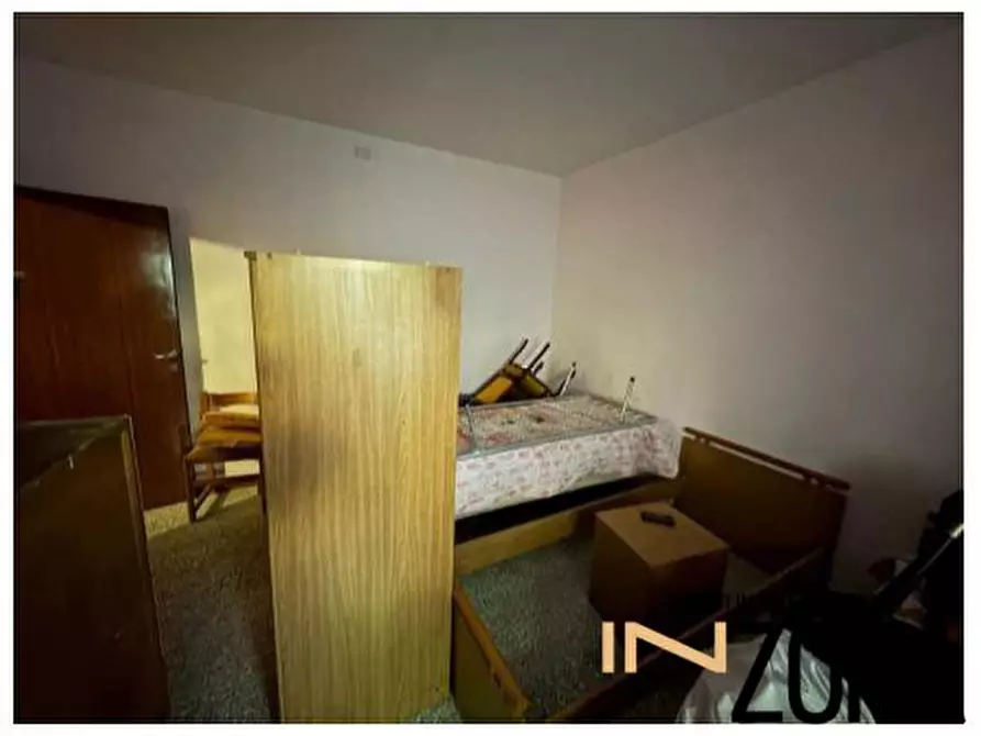 Immagine 9 di Appartamento in vendita  41 a L'aquila