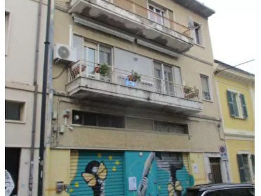 Immagine 3 di Appartamento in vendita  69 a Pescara