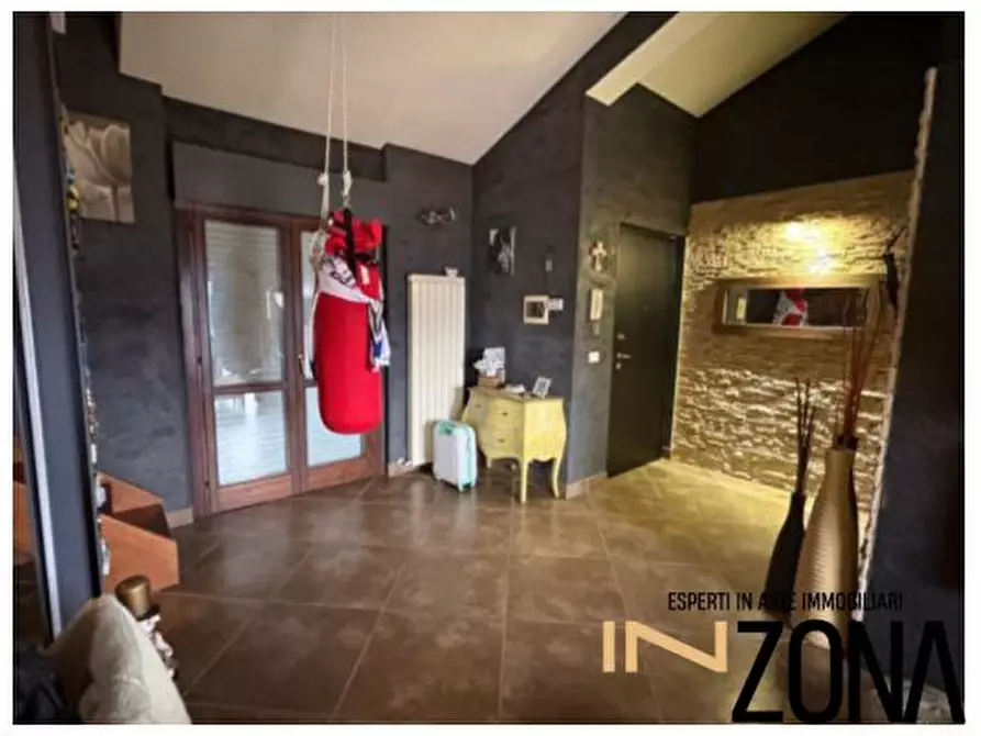 Immagine 5 di Appartamento in vendita  29 a L'aquila