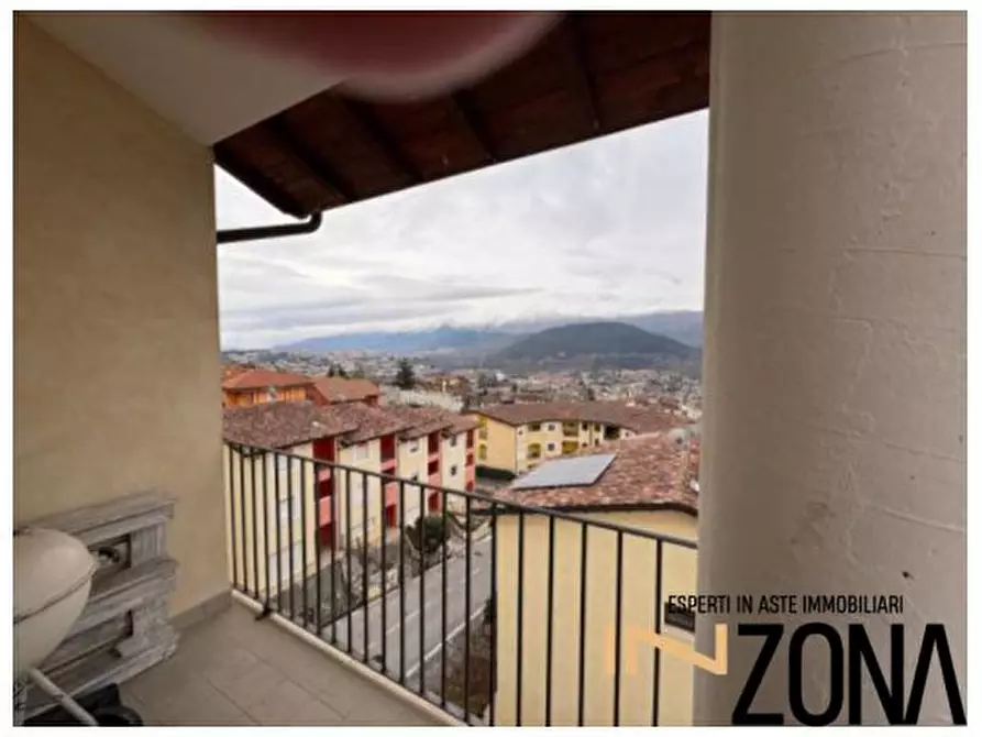 Immagine 8 di Appartamento in vendita  29 a L'aquila