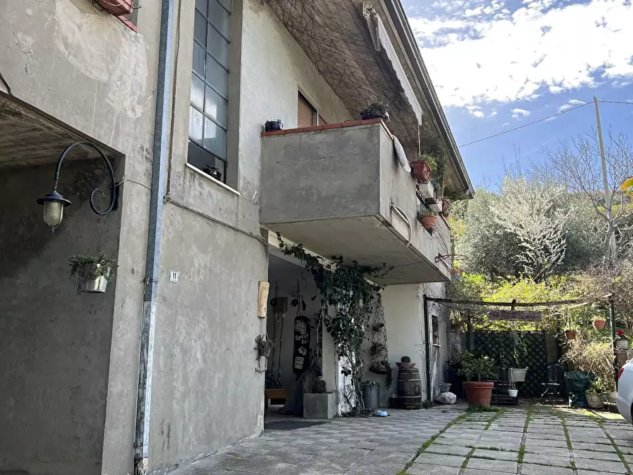 Immagine 4 di Appartamento in vendita  a Roseto Degli Abruzzi