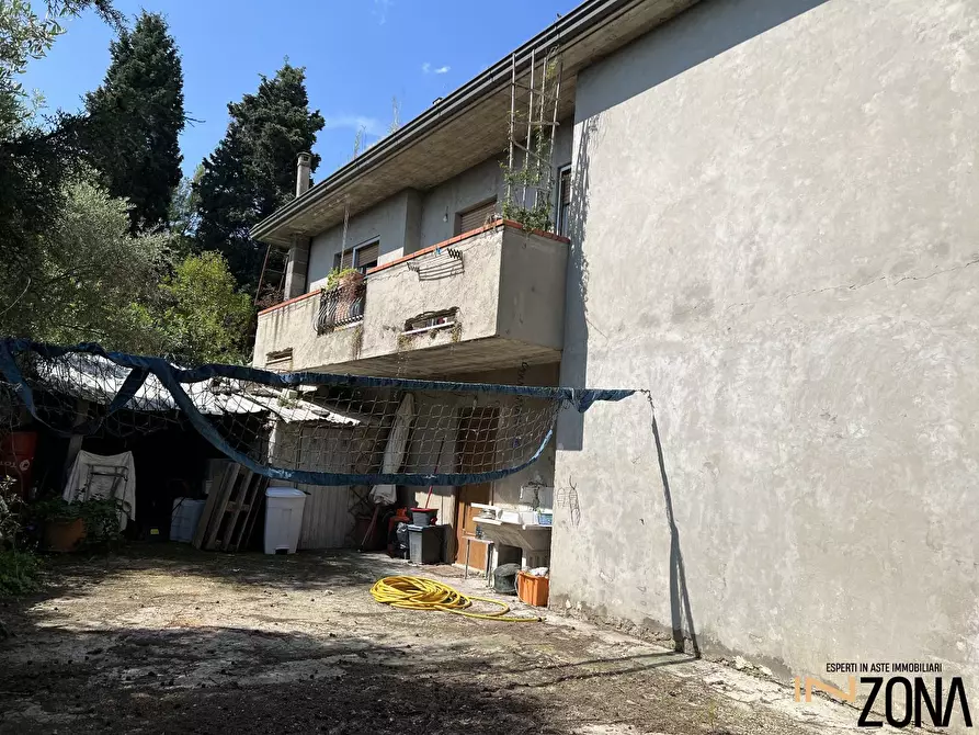 Immagine 5 di Appartamento in vendita  a Roseto Degli Abruzzi
