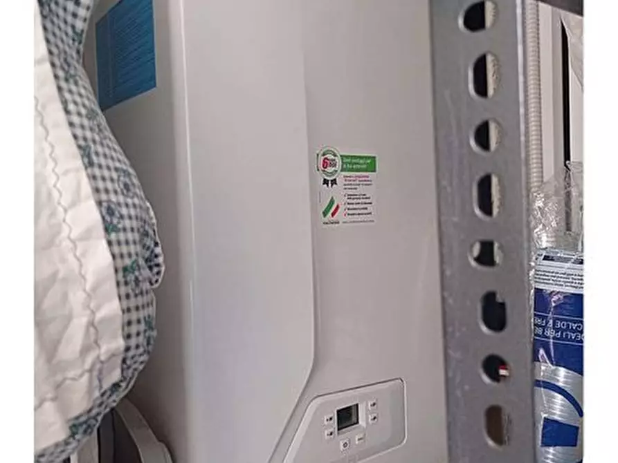 Immagine 9 di Appartamento in vendita  56 a Bisceglie