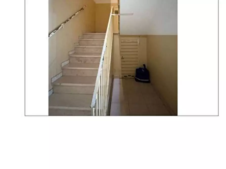 Immagine 6 di Appartamento in vendita  36 a Vieste