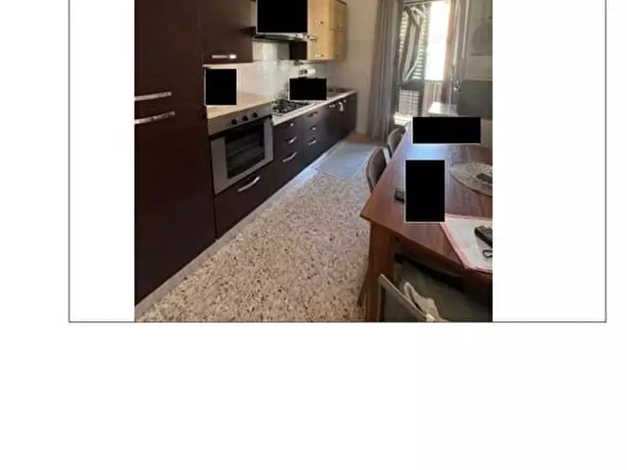 Immagine 8 di Appartamento in vendita  36 a Vieste