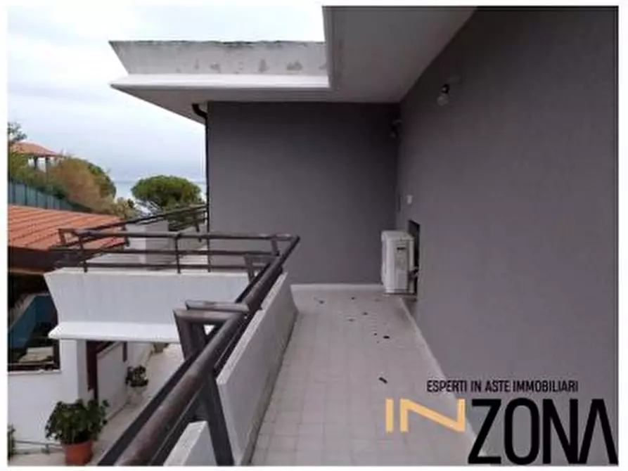 Immagine 4 di Appartamento in vendita  a Montesilvano