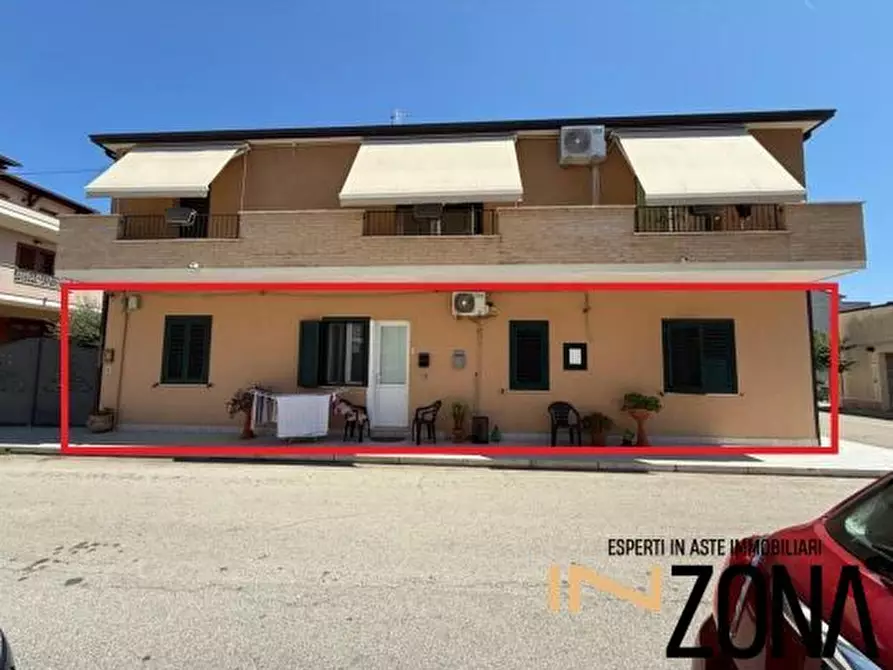 Immagine 1 di Appartamento in vendita  2 a Roseto Degli Abruzzi