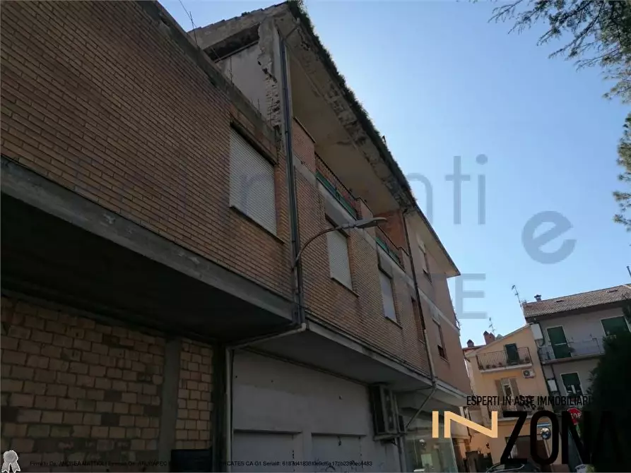 Immagine 6 di Appartamento in vendita  57 a Alba Adriatica
