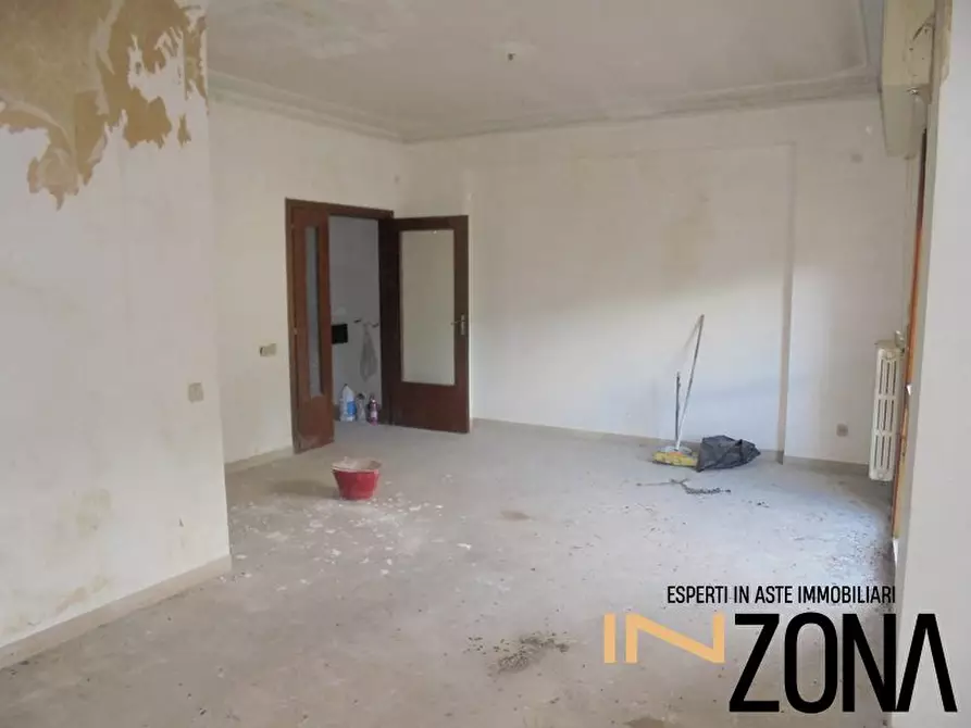 Immagine 9 di Appartamento in vendita  a Teramo