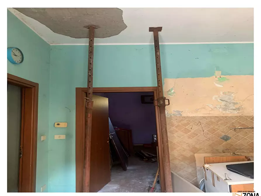 Immagine 3 di Appartamento in vendita  6 a Varedo