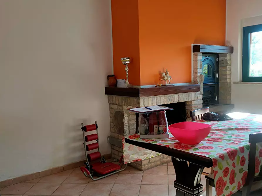 Immagine 7 di Appartamento in vendita  a Torricella Sicura