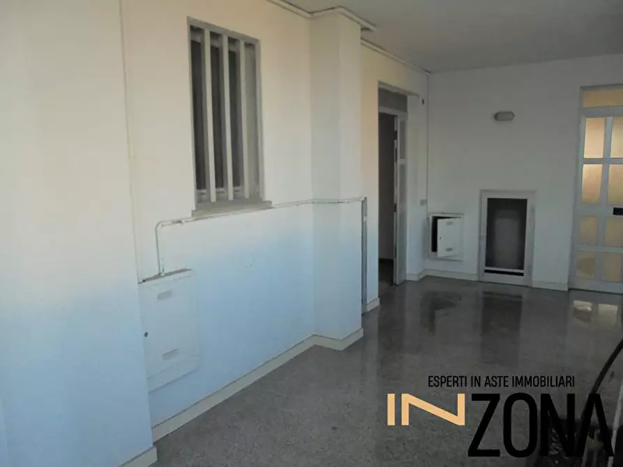 Immagine 6 di Appartamento in vendita  a Alba Adriatica
