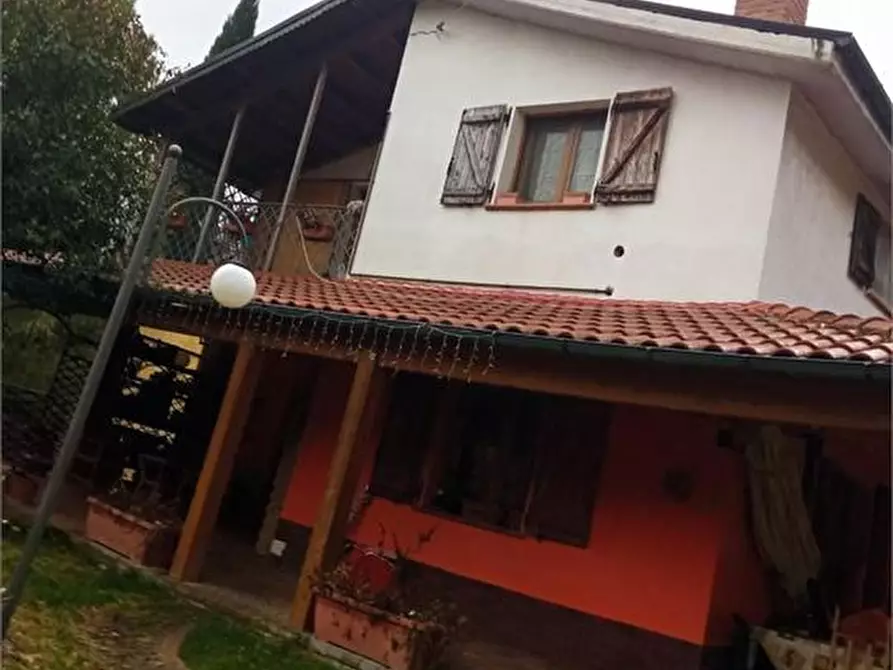 Immagine 9 di Villa in vendita  a Torricella Sicura