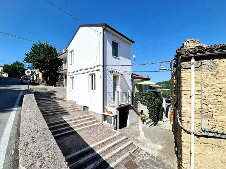 Immagine 1 di Appartamento in vendita  6 a Filetto
