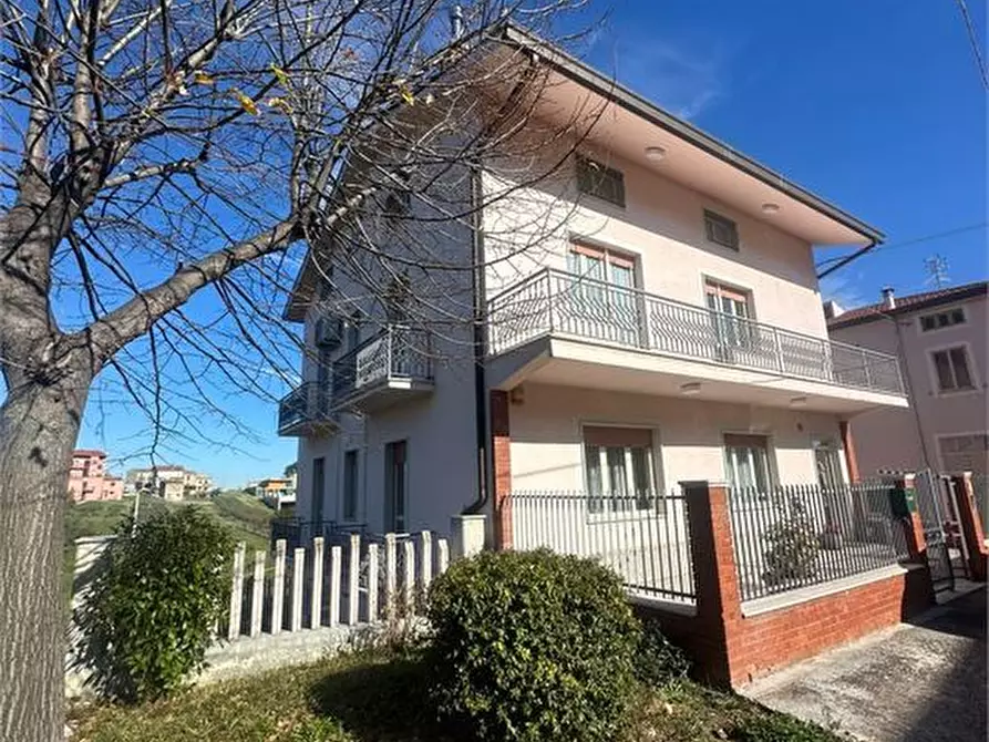 Immagine 3 di Appartamento in vendita  a Tornareccio