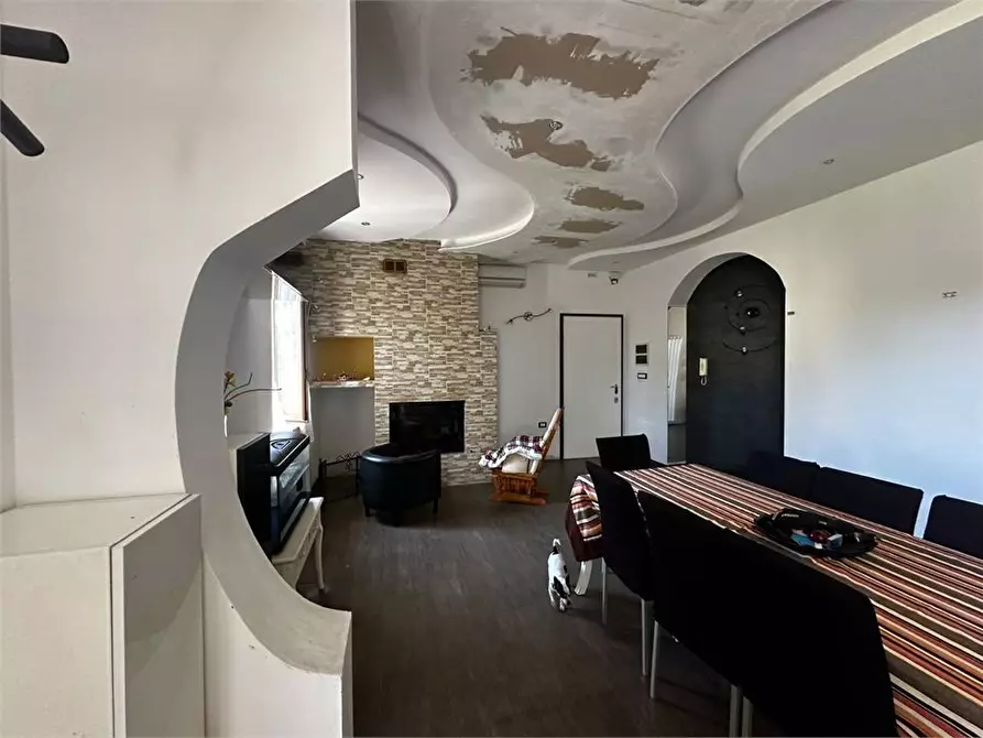 Immagine 7 di Appartamento in vendita  75 a Casoli