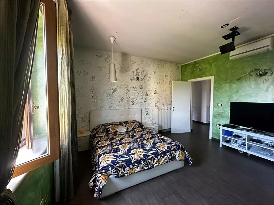 Immagine 10 di Appartamento in vendita  75 a Casoli