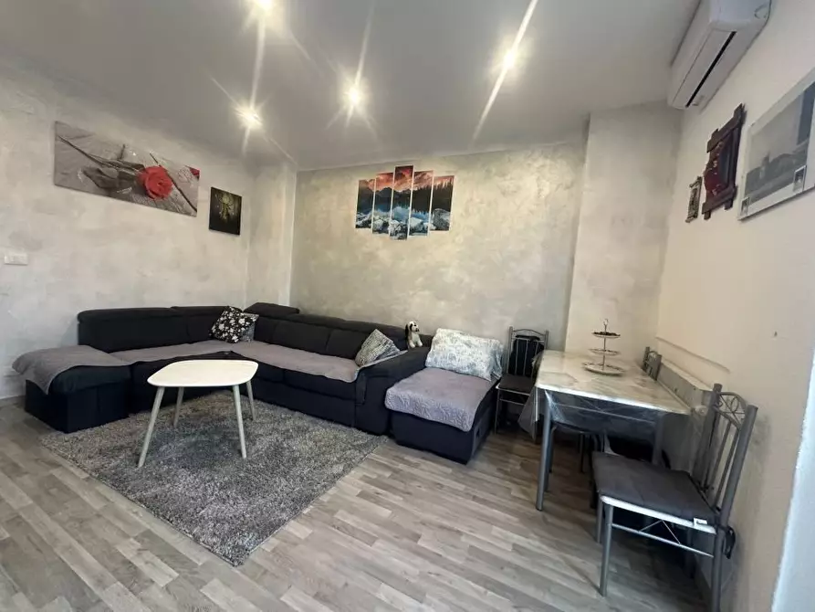Immagine 3 di Appartamento in vendita  53 a Casoli
