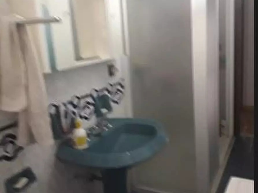 Immagine 8 di Appartamento in vendita  a Roccamandolfi