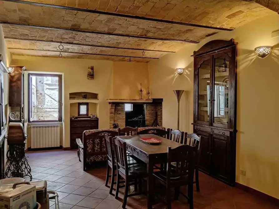 Immagine 1 di Appartamento in vendita  12 a Loreto Aprutino