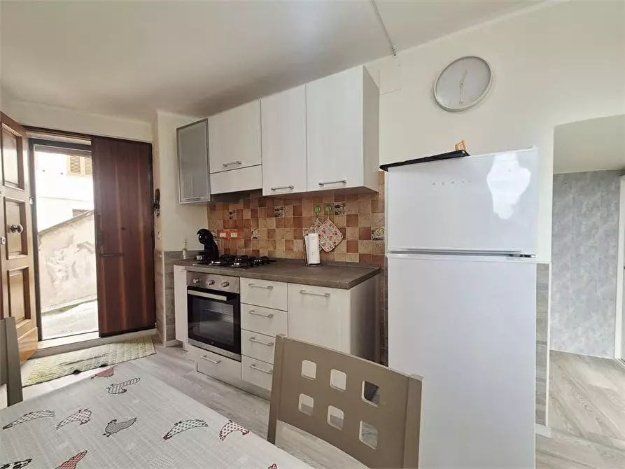Immagine 6 di Appartamento in vendita  50 a Loreto Aprutino