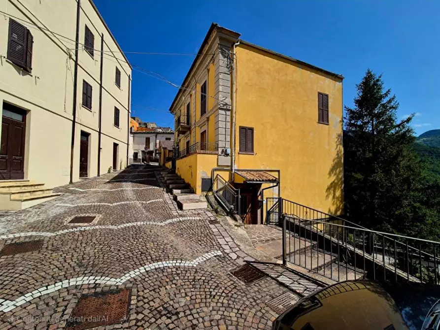 Immagine 4 di Villa in vendita  27 a Farindola