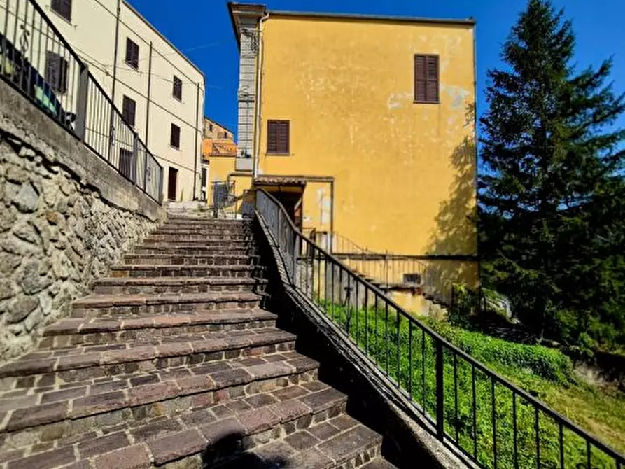 Immagine 5 di Villa in vendita  27 a Farindola