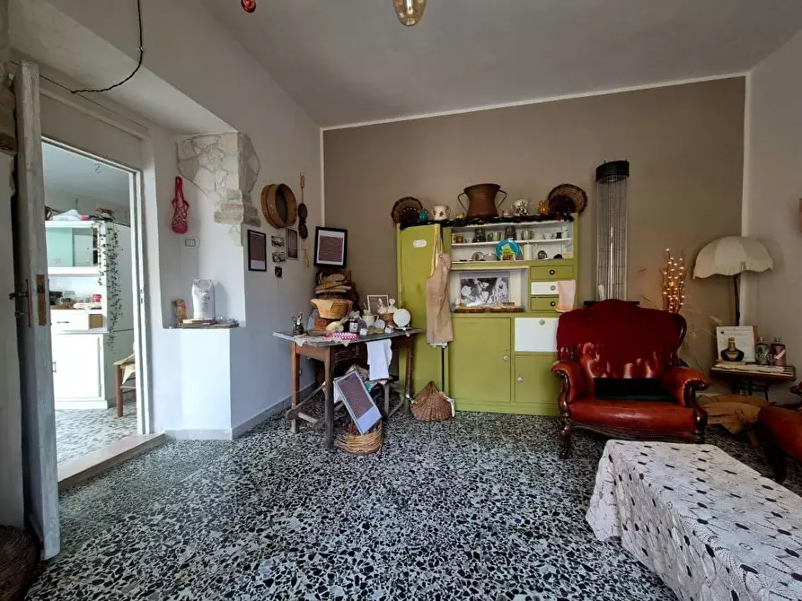 Immagine 9 di Appartamento in vendita  a Civitaquana