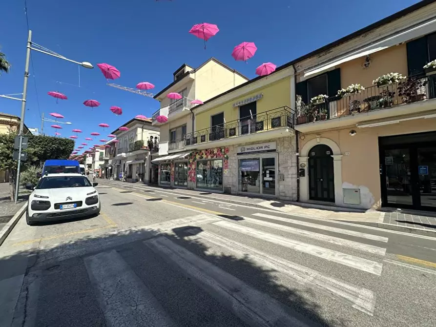 Immagine 1 di Appartamento in vendita  31 a Giulianova