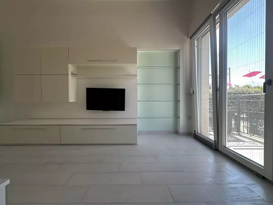 Immagine 8 di Appartamento in vendita  31 a Giulianova