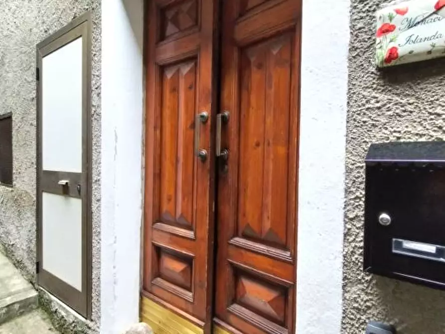 Immagine 2 di Villa in vendita  n . 9 a Palmoli