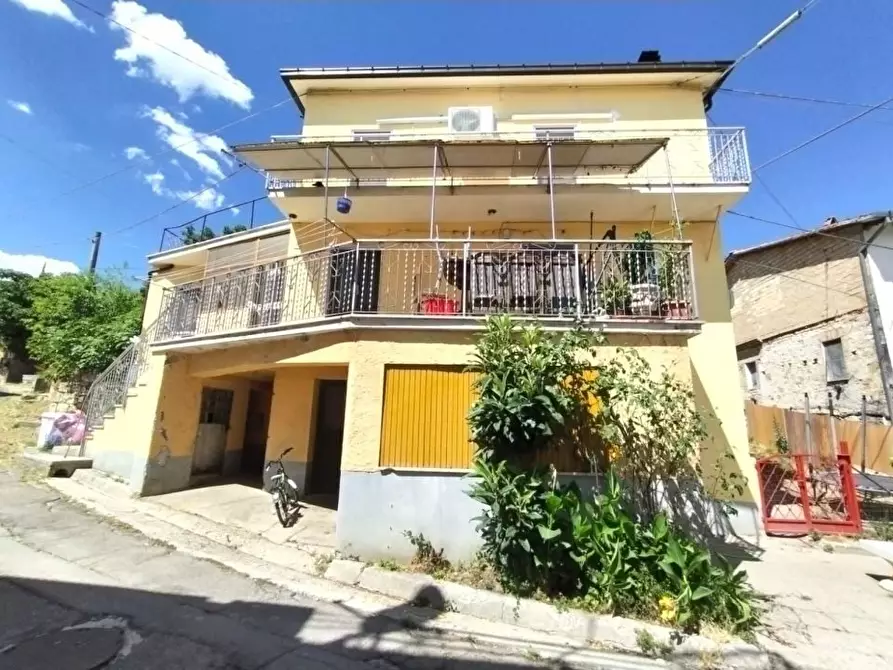 Immagine 2 di Villa in vendita  46 a Roccamontepiano