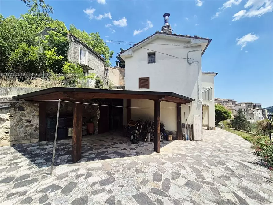 Immagine 6 di Villa in vendita  52 a Farindola