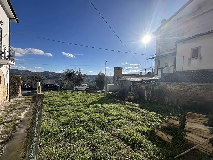 Immagine 3 di Villa in vendita  snc a Colledara