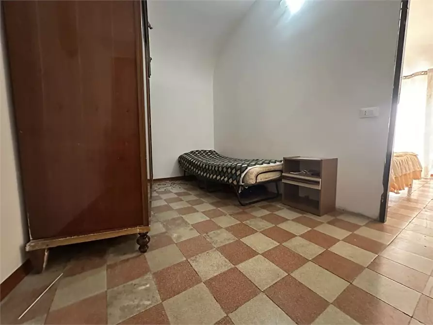 Immagine 9 di Villa in vendita  40 a Torricella Sicura
