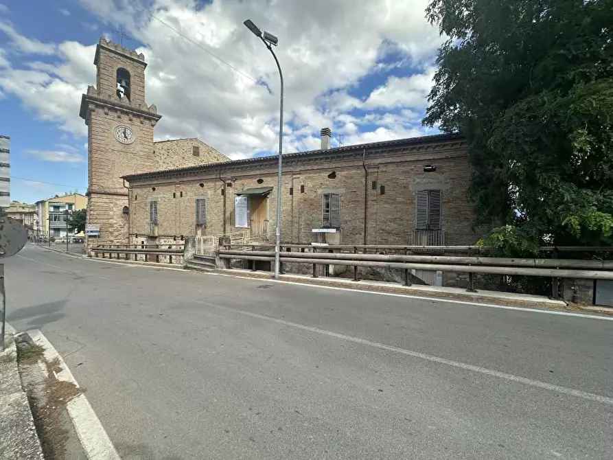 Immagine 2 di Villa in vendita  94 a Torricella Sicura