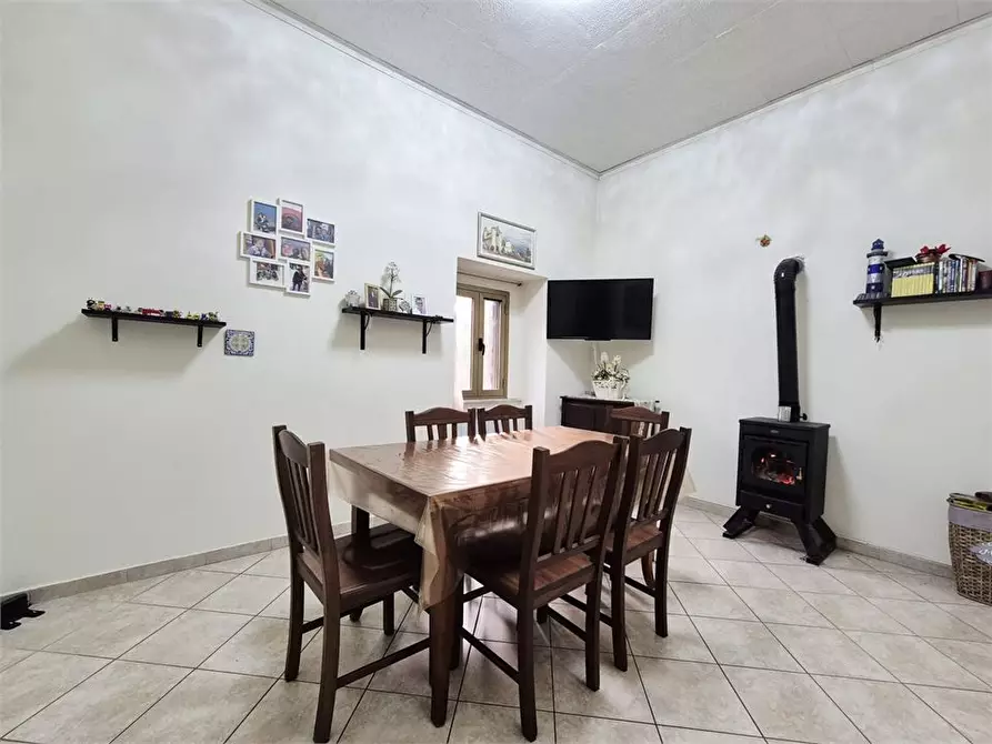 Immagine 10 di Casa semindipendente in vendita  3 a Giuliano Teatino