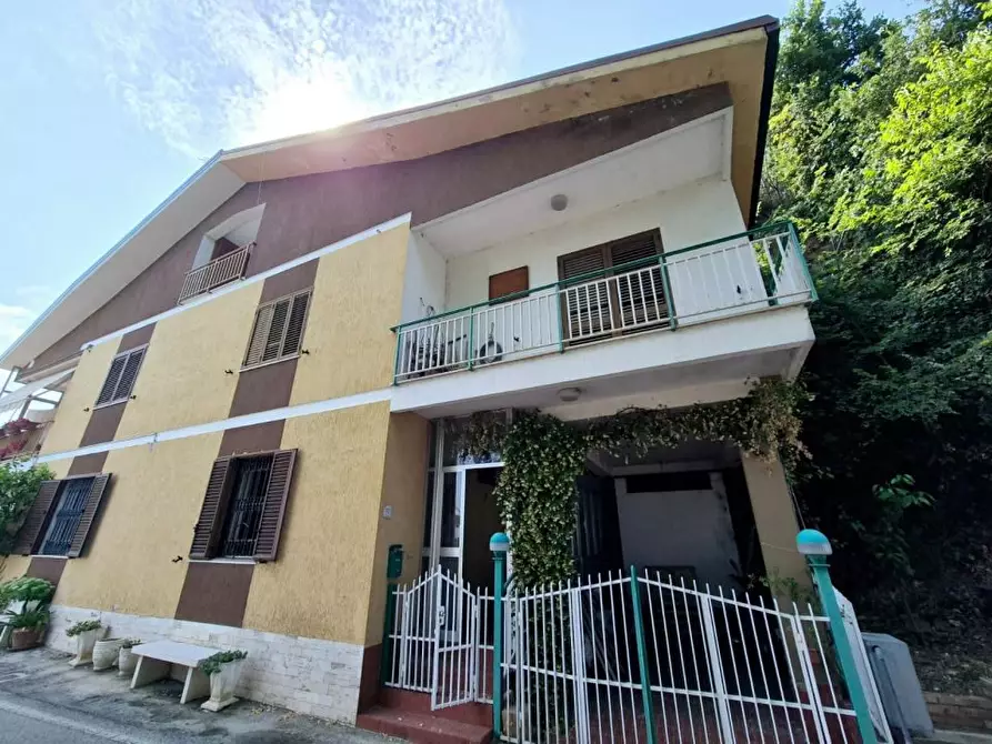 Immagine 4 di Casa semindipendente in vendita  37 a Casacanditella