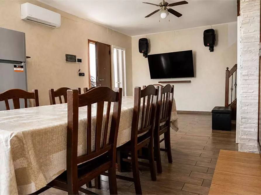 Immagine 3 di Casa semindipendente in vendita  a Pescara