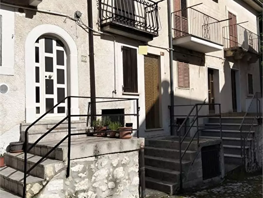 Immagine 3 di Casa semindipendente in vendita  a Sant'eufemia A Maiella