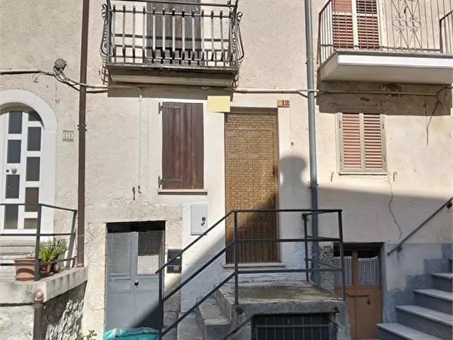 Immagine 1 di Casa semindipendente in vendita  a Sant'eufemia A Maiella