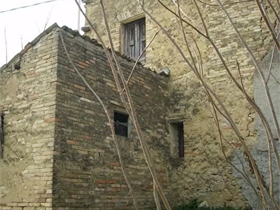 Immagine 8 di Rustico / casale in vendita  a Giuliano Teatino