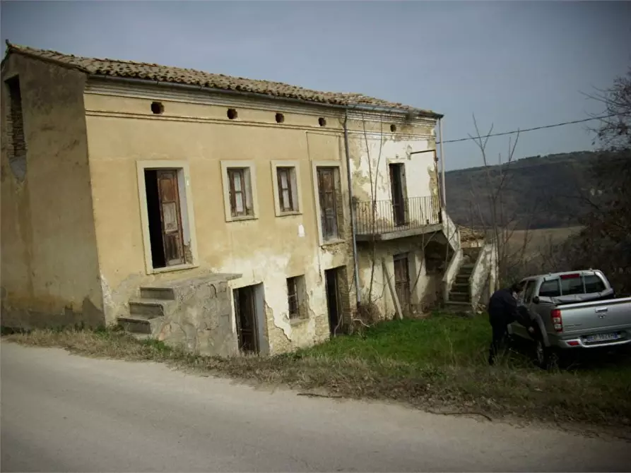 Immagine 3 di Rustico / casale in vendita  a Giuliano Teatino