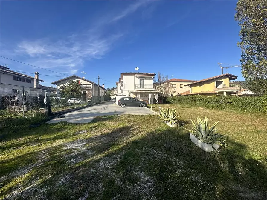 Immagine 3 di Terreno in vendita  a Castellalto