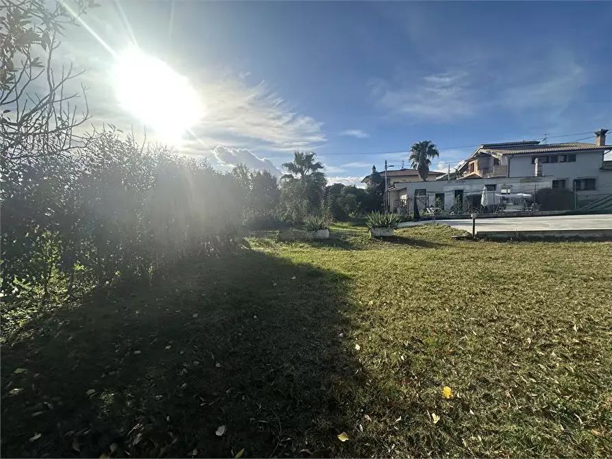Immagine 7 di Terreno in vendita  a Castellalto