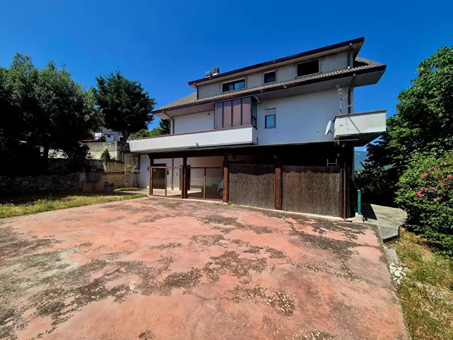 Immagine 4 di Villa in vendita  16 a Pietranico