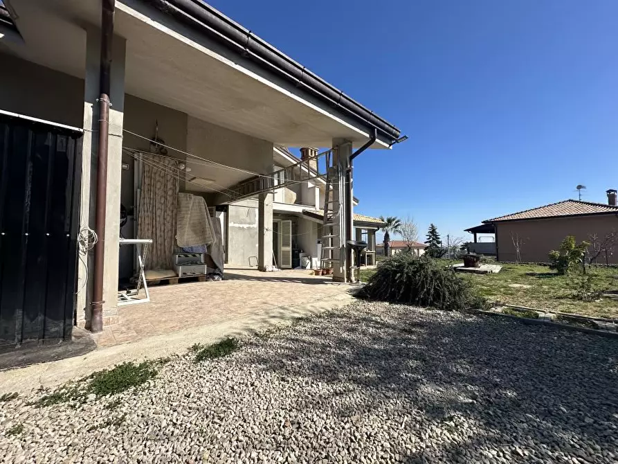Immagine 10 di Villa in vendita  15/B a Giulianova